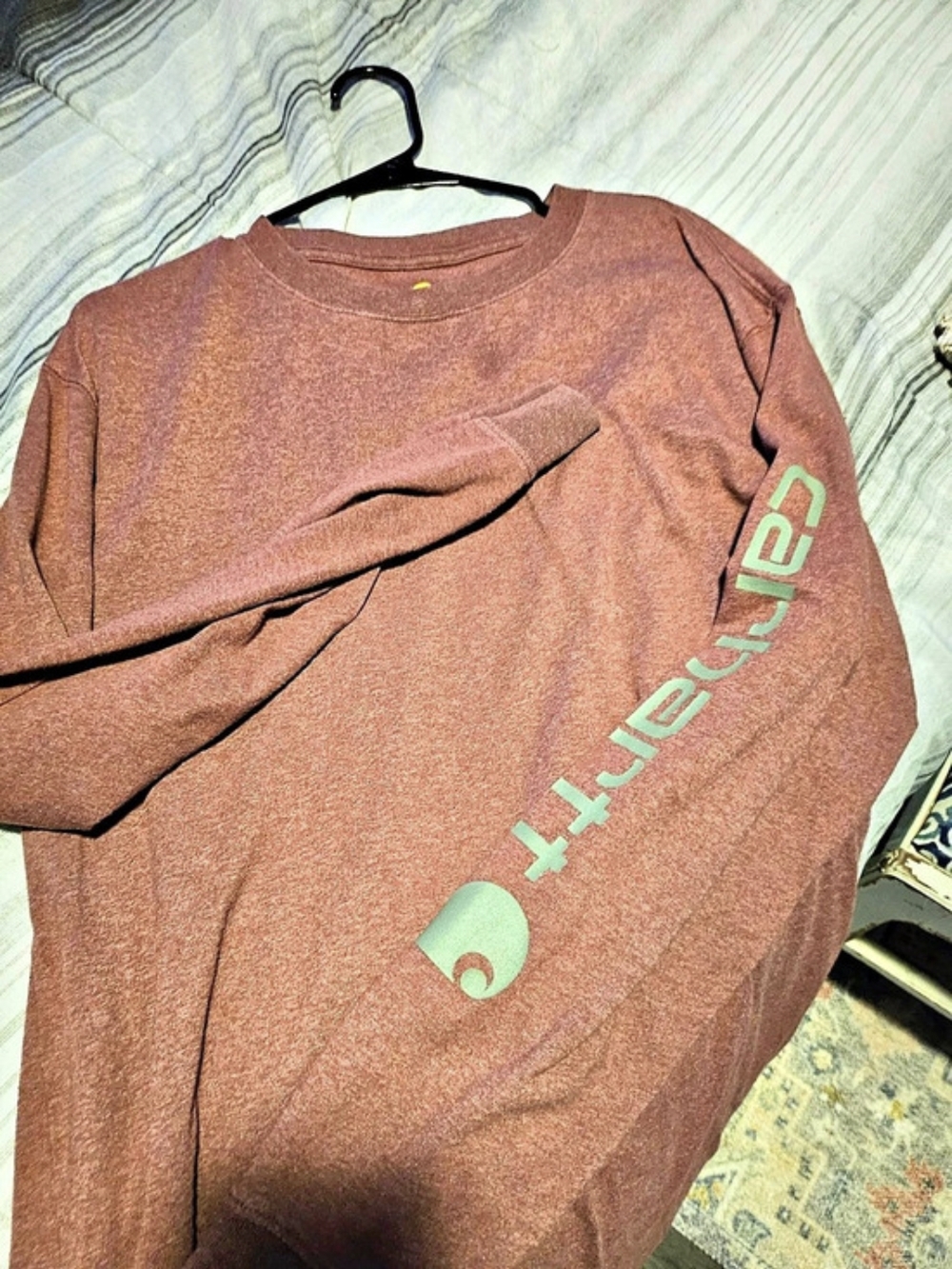 Carhartt Loose Fit Heavyweight Long-Sleeve Logo Sleeve Graphic T-Shirt K231
